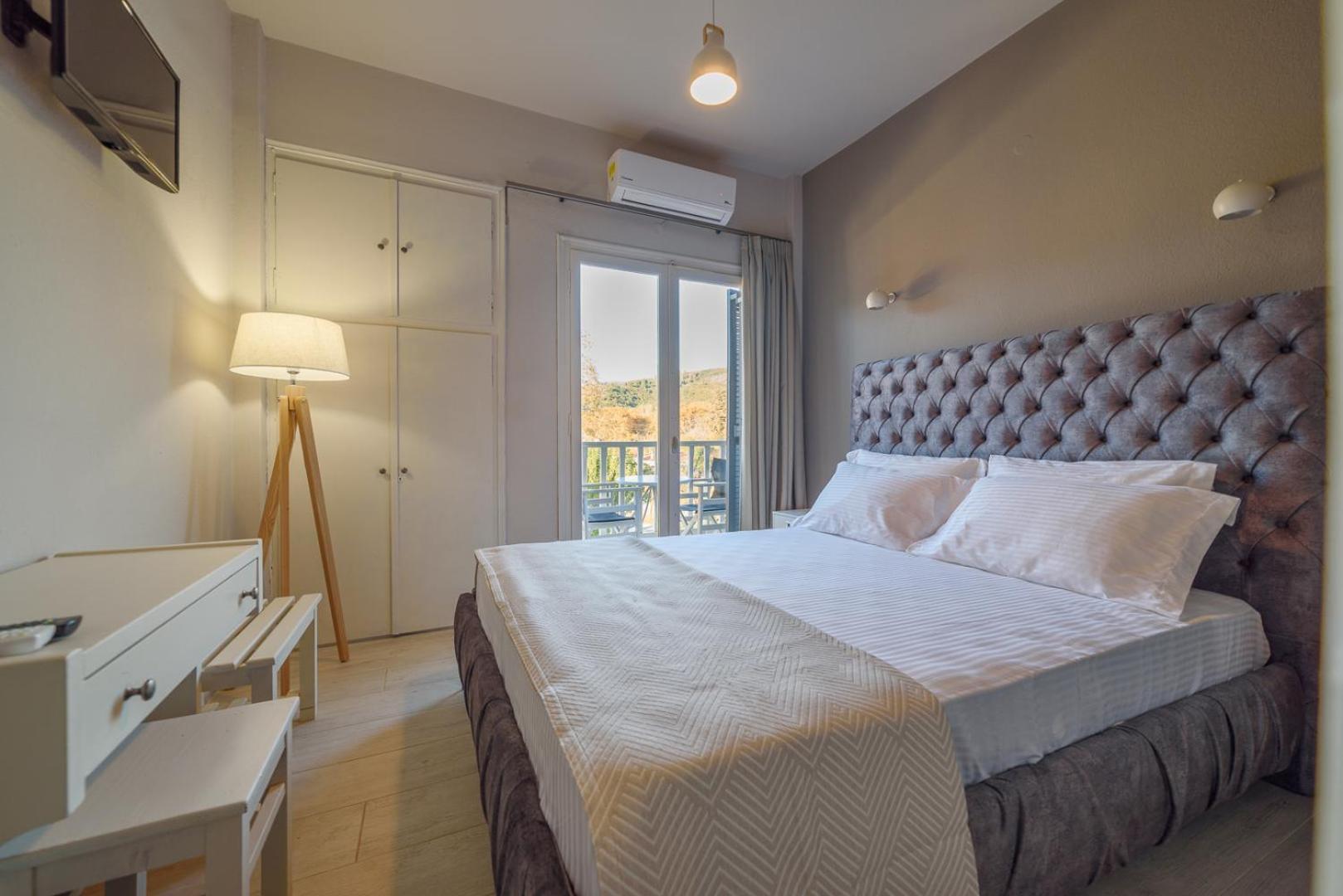 Archontiko Seaside Hotel Platanias  Exterior photo