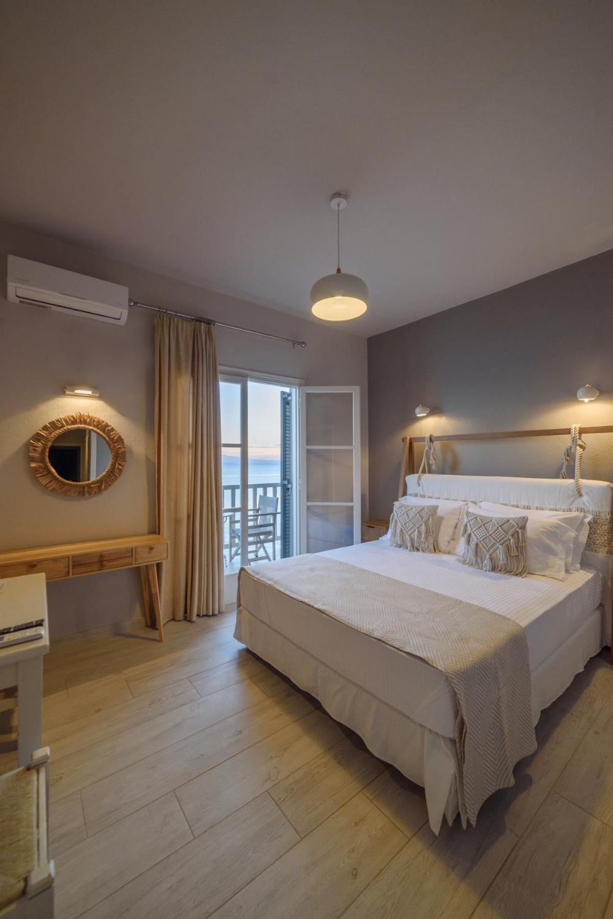 Archontiko Seaside Hotel Platanias  Exterior photo