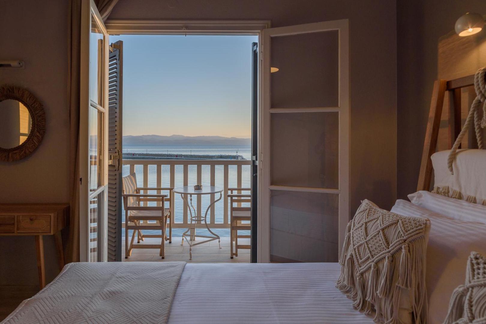 Archontiko Seaside Hotel Platanias  Exterior photo
