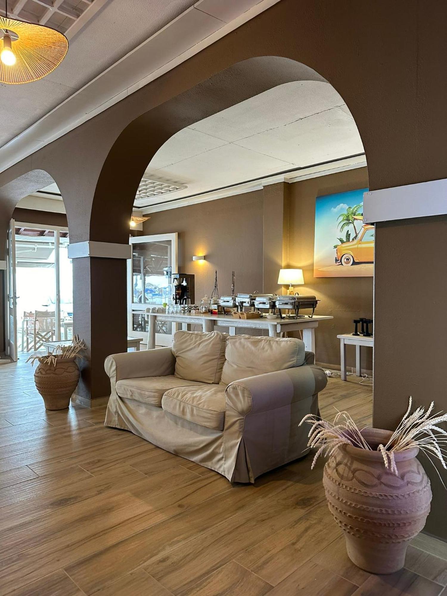 Archontiko Seaside Hotel Platanias  Exterior photo